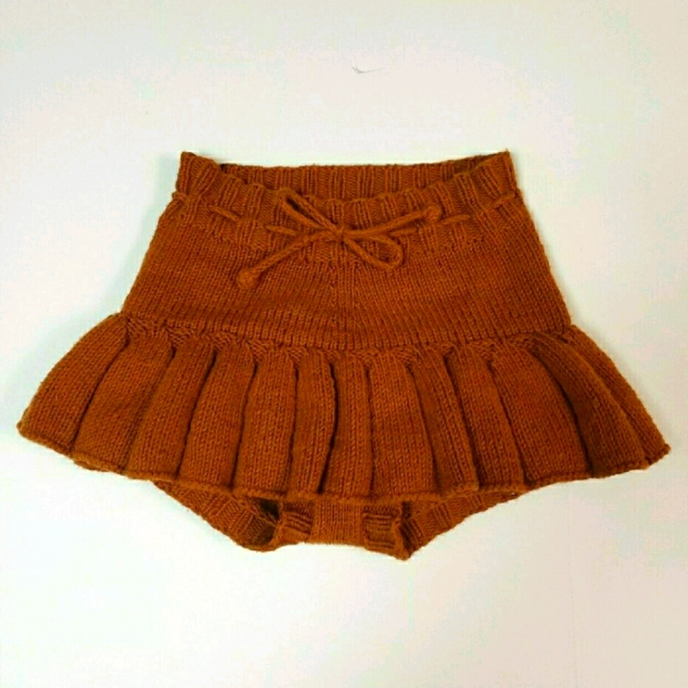 Misha & puff skating skirt